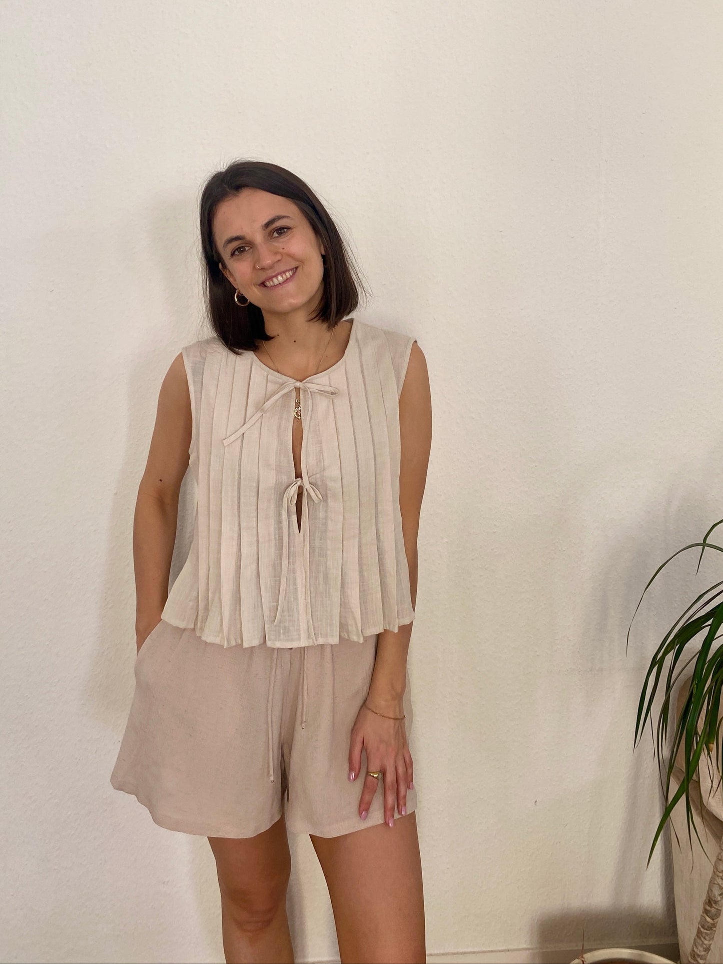 sewing pattern blouse pleats